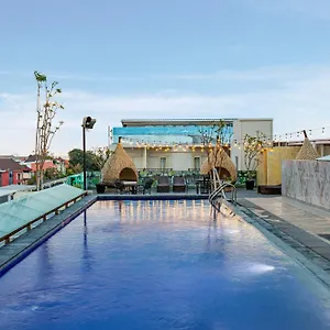 Boss Powered By Archipelago Legian